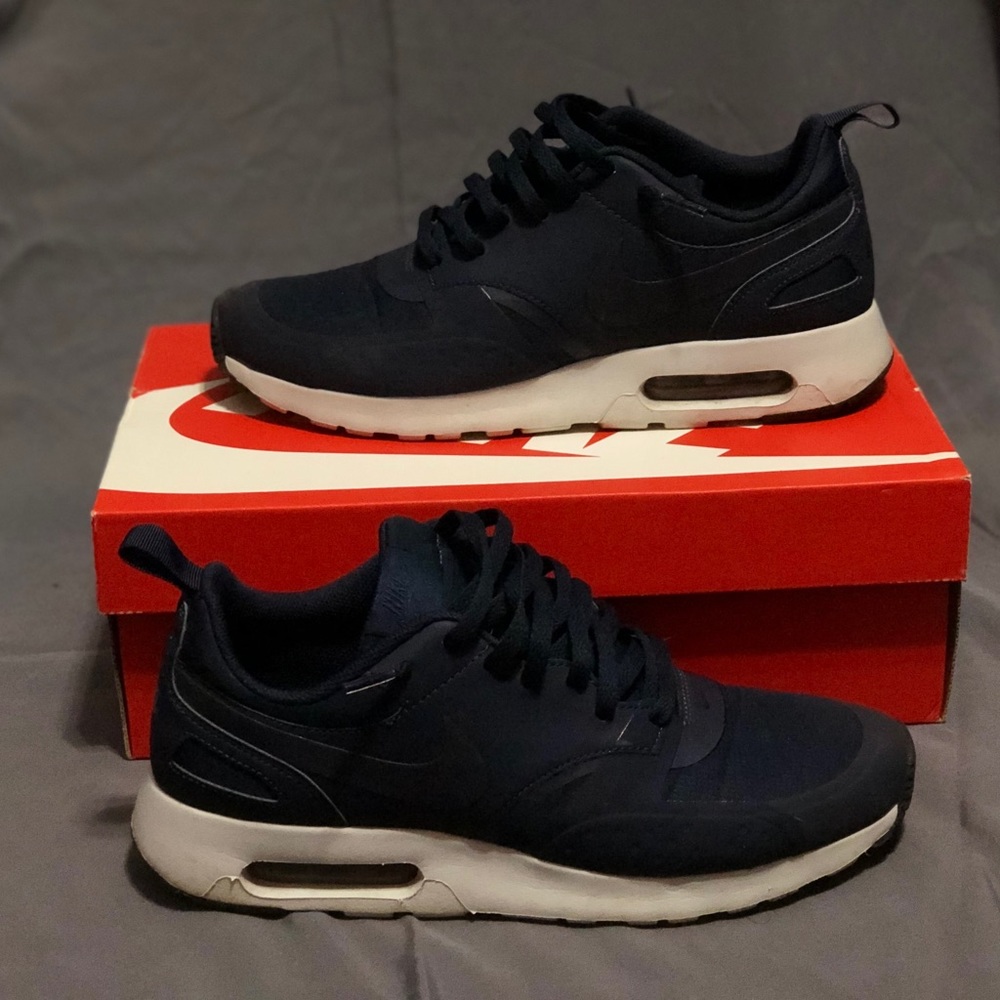 Nike Air Max Vision PRM